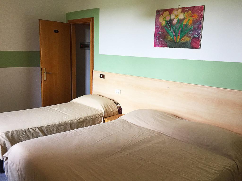 Albergo Ristorante La Torretta Castiglione dei Pepoli Kamer foto