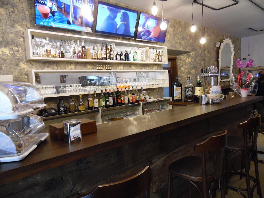 Albergo Ristorante La Torretta Castiglione dei Pepoli Buitenkant foto
