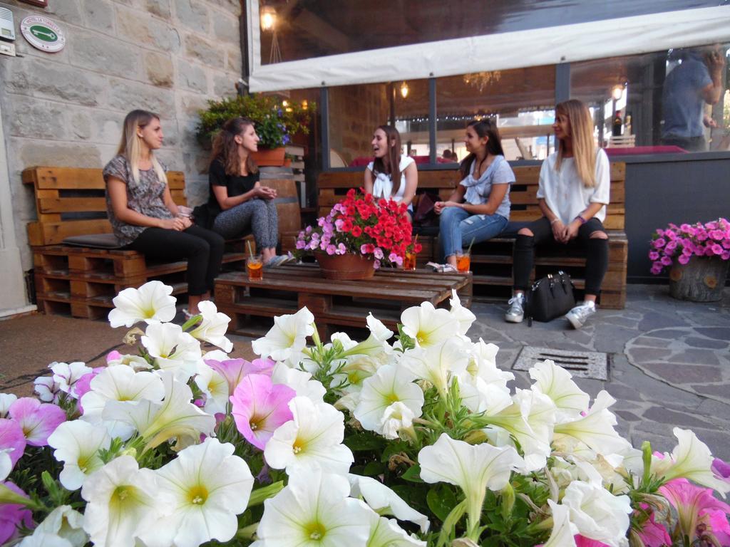 Albergo Ristorante La Torretta Castiglione dei Pepoli Buitenkant foto